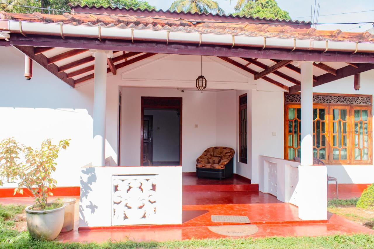 Murphy Cave Hotel Mirissa Exterior foto